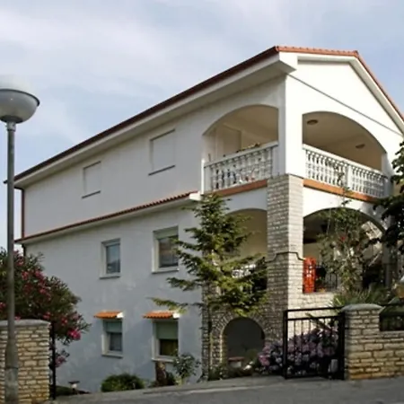In With Terrace, Air Conditioning, W-lan, Washing Machine 633-6 Apartment *