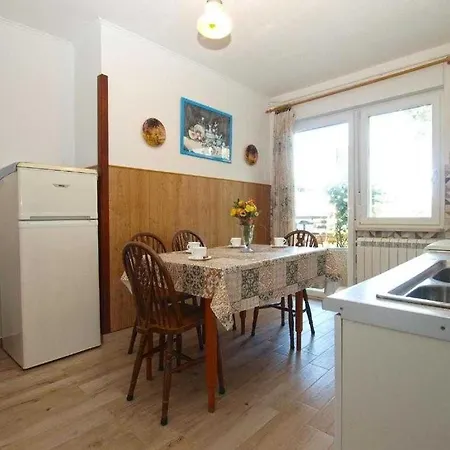 Apartment In With Terrace, Air Conditioning, W-lan, Washing Machine 633-6